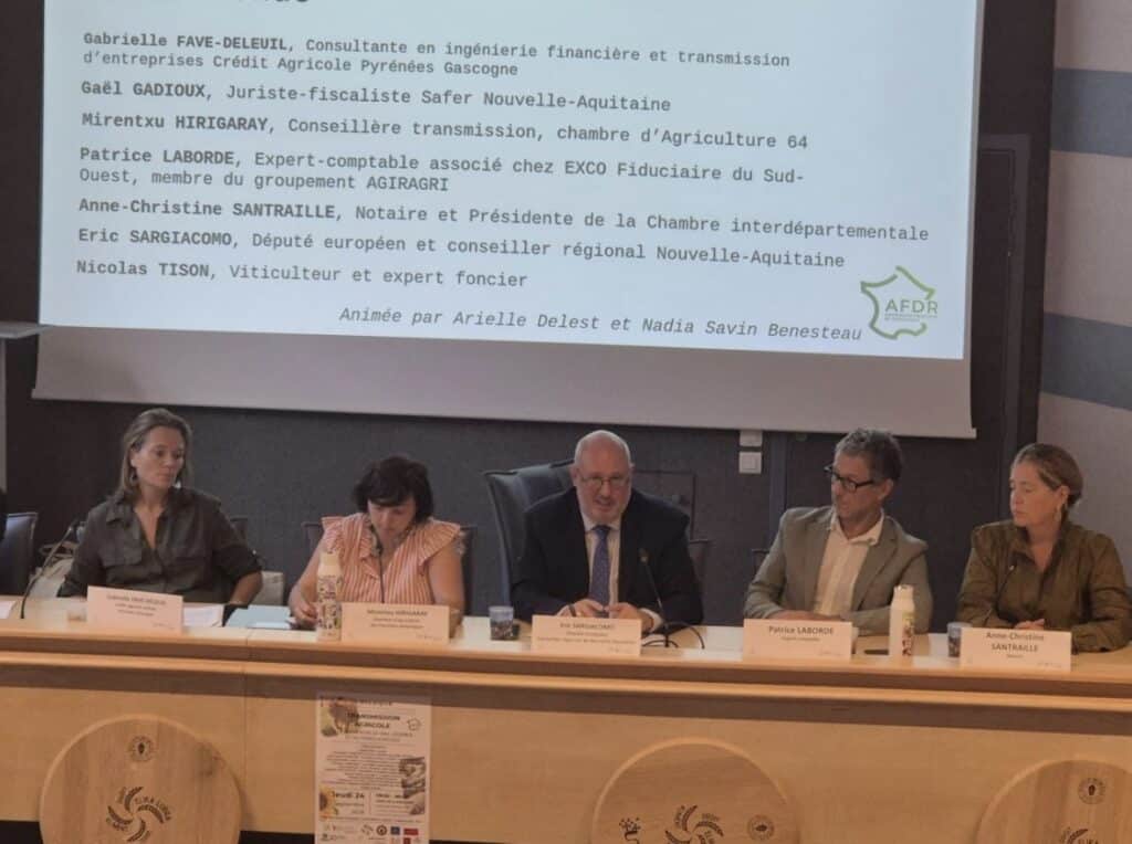 Présentation d’Eric Sargiacomo, député européen des Landes. - Engagements pour l’agriculture, la pêche, et la justice sociale. - Vice-présidence de la commission agriculture.